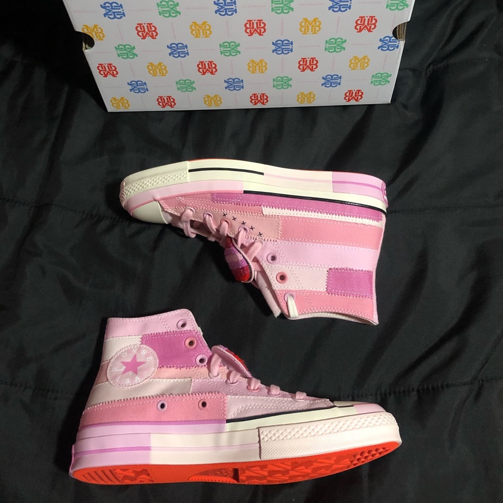 Converse - Picture 4 of 4